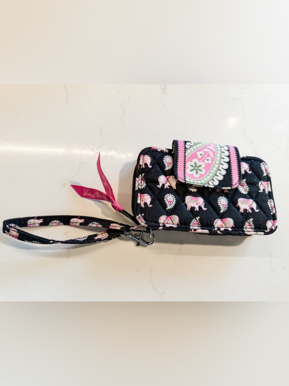 NWOT Vera Bradley Pink Elephant Quilted Wristlet Wallet